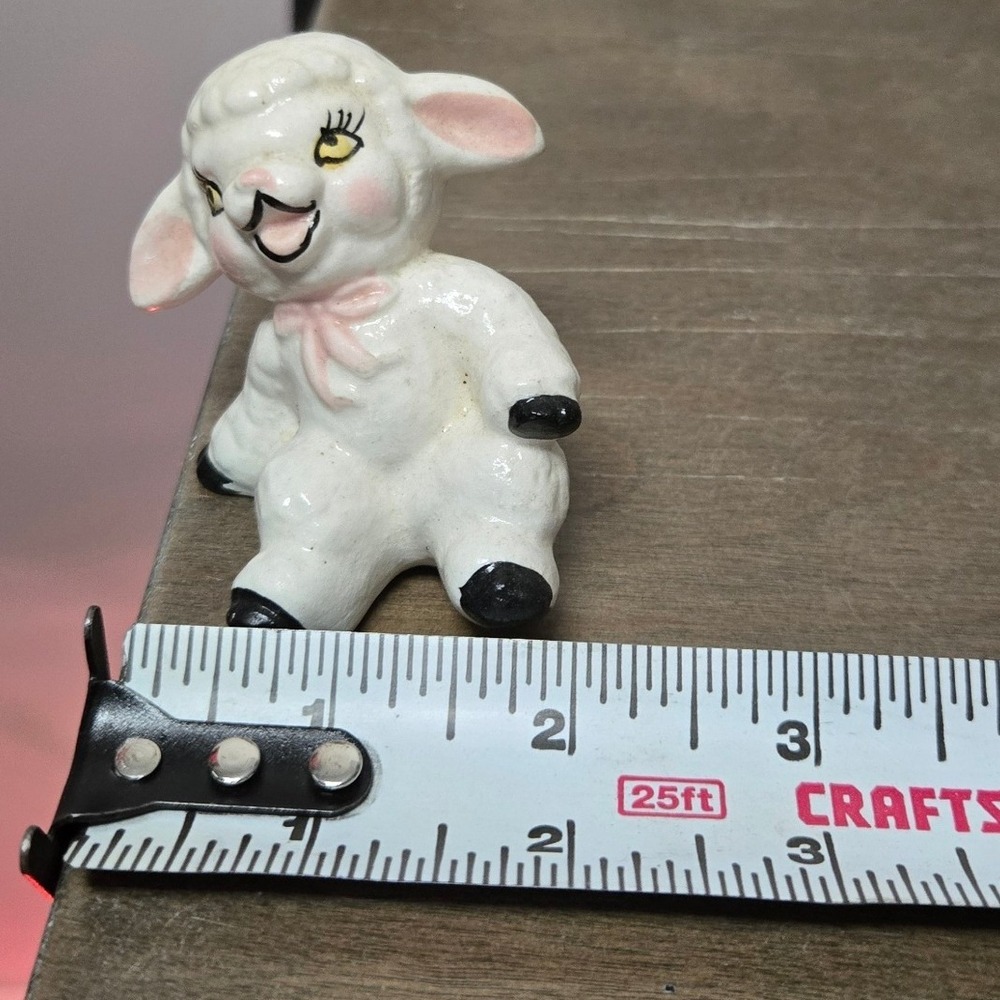 Vintage Ceramic Lamb Figurine White Sheep Pink Bow Mid Century Kitsch 2.5 Inch - Picture 6 of 7